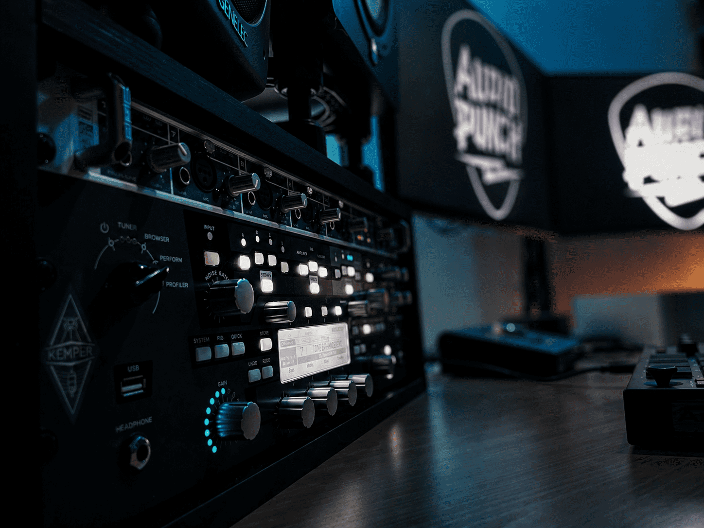studio_closeup_b